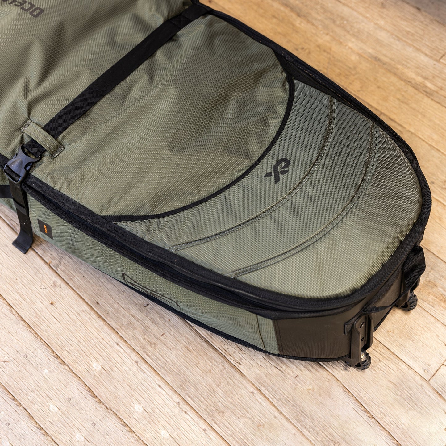 HYPA FISH/SHORT TRAVEL COVER WHEELS - 3 BOARDS