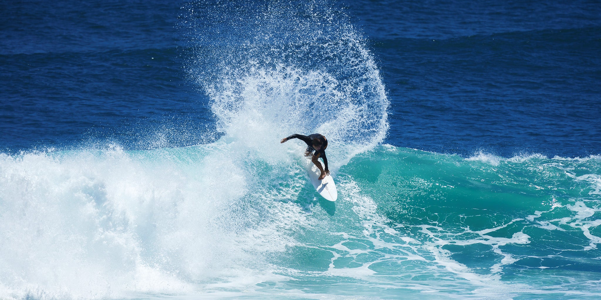 Funshape | Performance Funboard Surfboard, Round Tail, Thruster